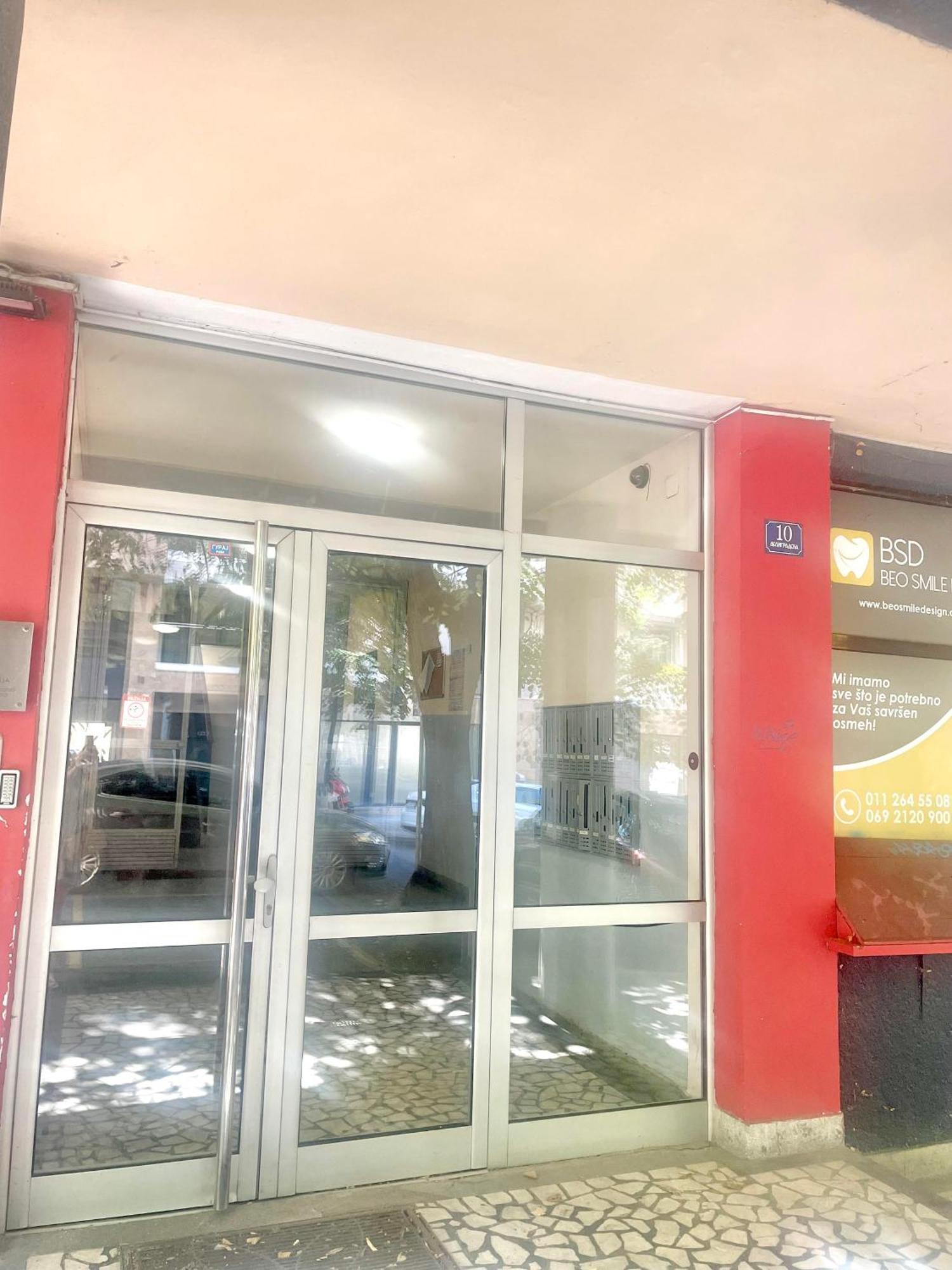 Slavija Mcd Apartment ベオグラード エクステリア 写真